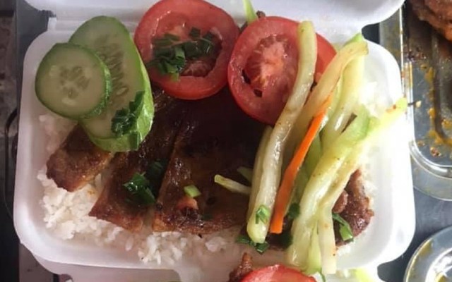 Cơm Tấm Thùy Linh - Nguyễn Ái Quốc