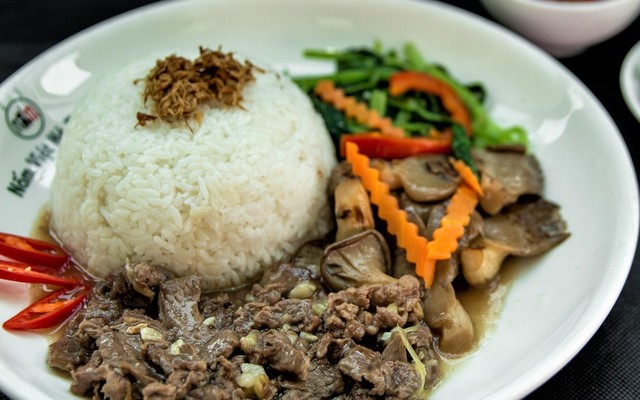 Lunch Box - Số 2 Ngõ 113 Yên Hòa