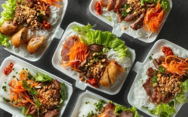 Cơm Tấm & Bún Thịt Nướng Chị Tuyền - Nguyễn Kiệm