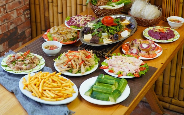 Quán Lòng Bò Lai Rai - Chợ Chim Yên Phúc