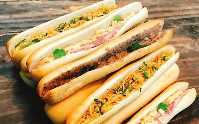 Bánh Mì Que Đà Nẵng - Bùi Đình Túy