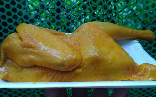 NgonNgon - Gà Ủ Muối Hoa Tiêu & Giò Heo Hun Khói - Tân Thành