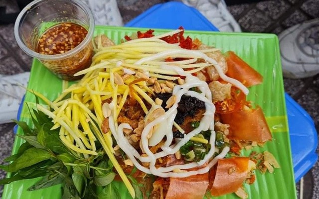 Tiệm Bánh Tráng Cô Hoa - Nguyễn Văn Luông