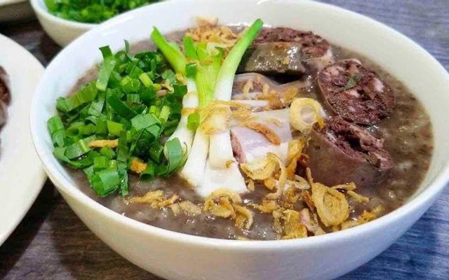 Tuấn Hương Lòng Lợn Tiết Canh - Bến Oánh