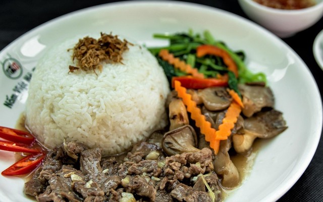 Lunch Box - CT2A Khu Đô Thị Nam Cường Ngõ 234 Hoàng Quốc Việt