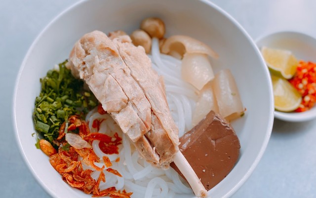 Bánh Canh Cây CN2 - Đường Số 6