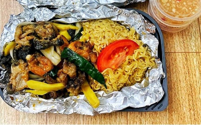 Mỳ Ếch Chua Cay Hà My - Đường Bờ Sông Sét