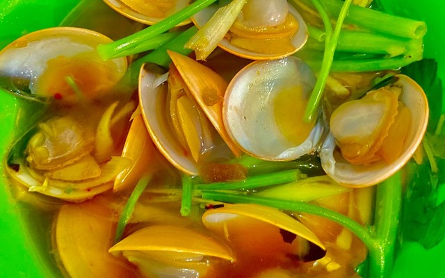 Ốc Anh Em - Cách Mạng Tháng 8