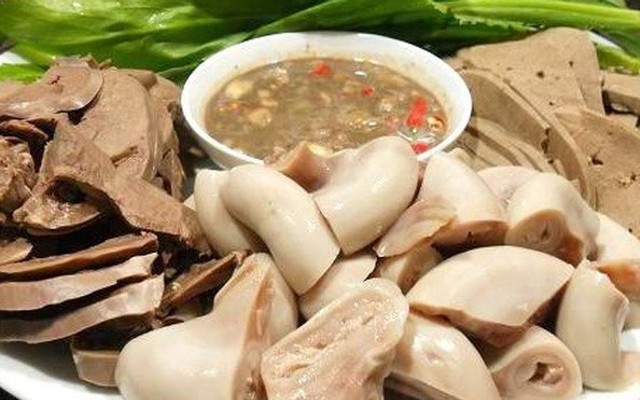 Cô Nhuần - Lòng Heo Nóng - Nguyễn Văn Tiên
