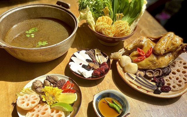 Lẩu Gà Út Sang - Lê Quang Định