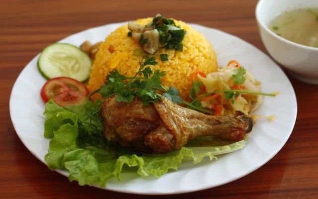 Cơm Sườn Gà Lan Béo - Hoàng Mai