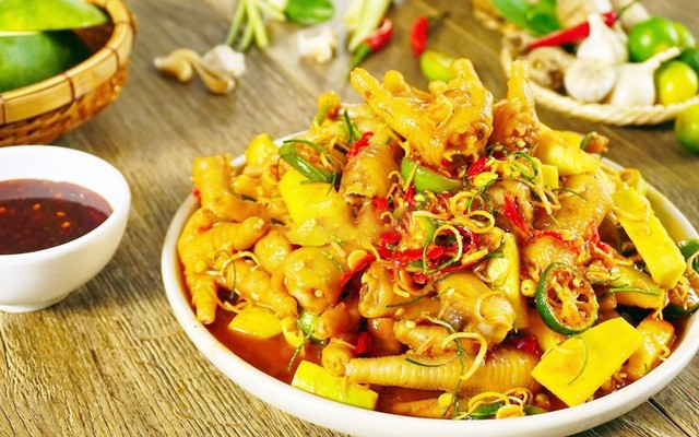 Bánh Tráng Trộn & Chân Gà Sốt Thái Cô Bi - Huỳnh Thiện Lộc