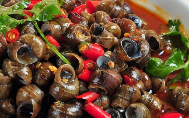 Quán Ốc 51 - Lý Phục Man