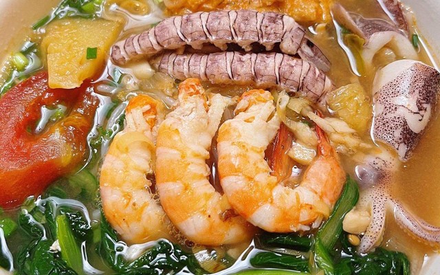 HUY LÙN - Bún Mọc Sườn & Bún Hải Sản
