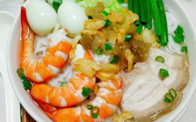 Hà Ký Quán - Hủ Tiếu Mì & Sườn Kho