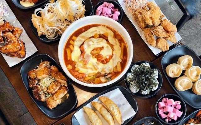 Vons Chicken - Gà Rán & Tokbokki - Khúc Thừa Dụ