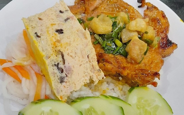 Cơm Tấm Bin Bo - 95 Đường D5