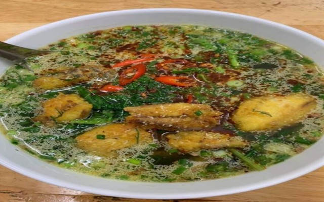 Quán Bánh Đa Cá Rô Đồng - 2E Tông Đản