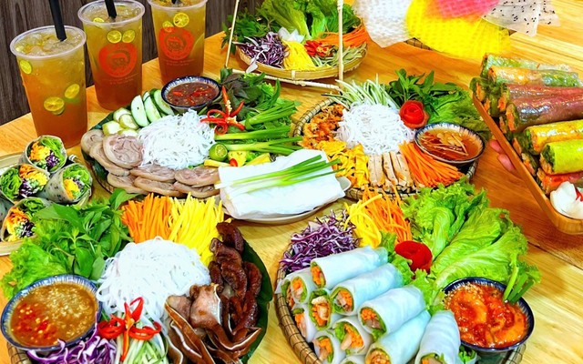 Thế Giới Đồ Cuốn - Hít Hà - Trần Cao Vân