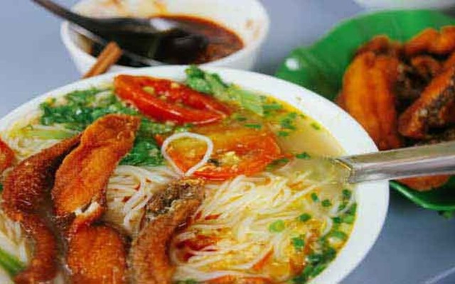Bún Cá Cô Thìn - Chợ Yên Phụ
