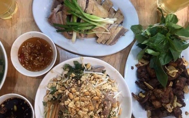 Ngan Dung Hàm Long - Bún Miến Ngan & Ngan Cháy Tỏi