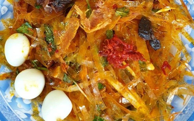 Quán Năm Đỉnh - Bánh Tráng Trộn & Gỏi Xoài - Bùi Thị Xuân