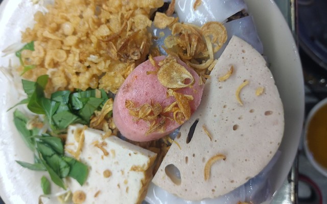Bánh Cuốn Nóng 165 - Lê Trọng Tấn