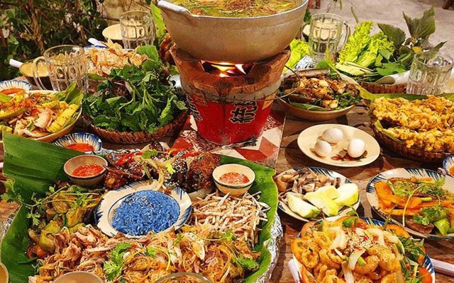 Nhà Hàng Thủy Trại Lương Sơn Quán - Cựu Quán