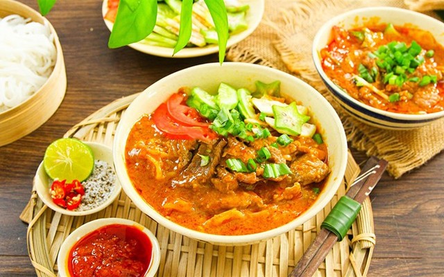 Hủ Tiếu Sa Tế 9 Hoàng - Phạm Ngọc Thạch