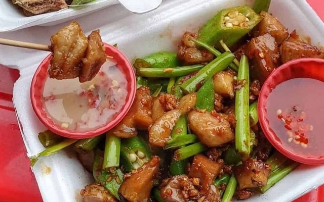 Cường - Vú Heo Chiên & Tóp Mỡ Chiên Giòn - Nhà Thờ Hầm