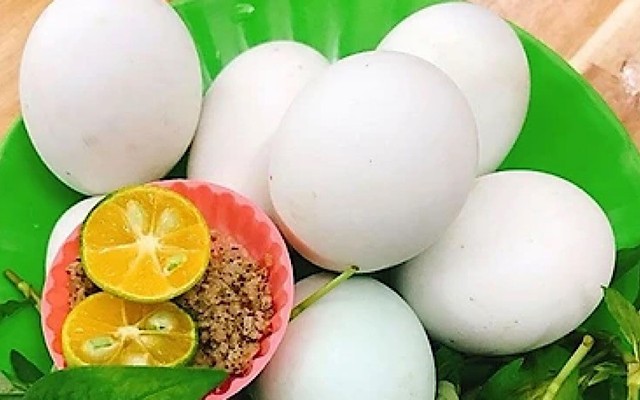 Quán Hột Vịt Lộn Phương Cừ - Hồ Văn Tư