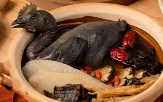 Tiệm Mỳ Gà Tần - 14 Chùa Liên Phái