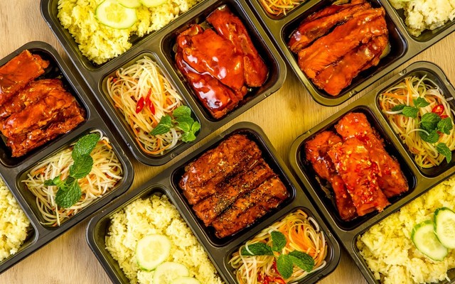 Bà Năm - Cơm Sườn Cay - Số 14 Huỳnh Thúc Kháng