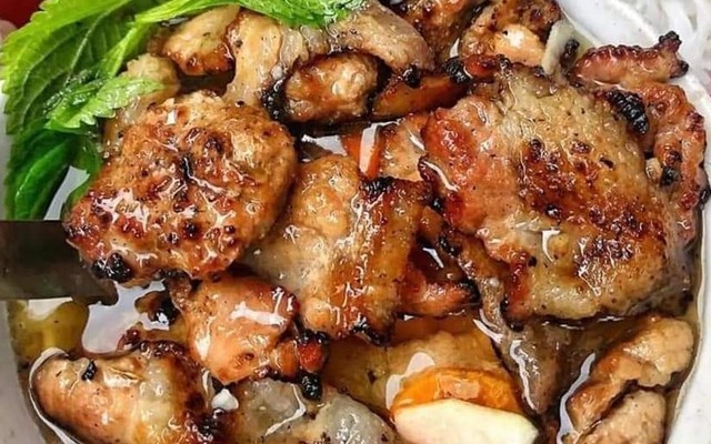Cô Mây - Bún Chả & Bún Ngan - Xuân La