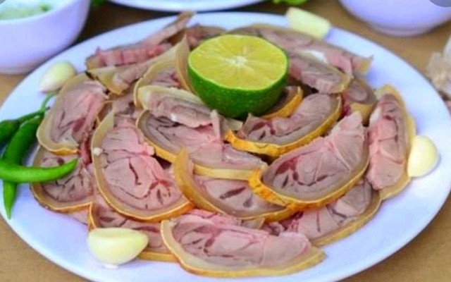 Bê Thui Nông Sơn - 153 Nguyễn Chánh