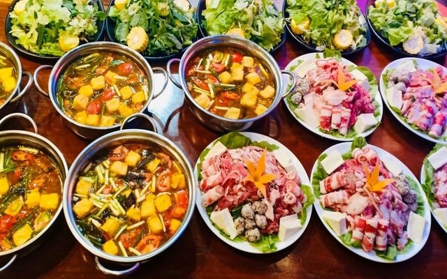 Quán Cây Xoài - Hồ Vĩnh Hoàng