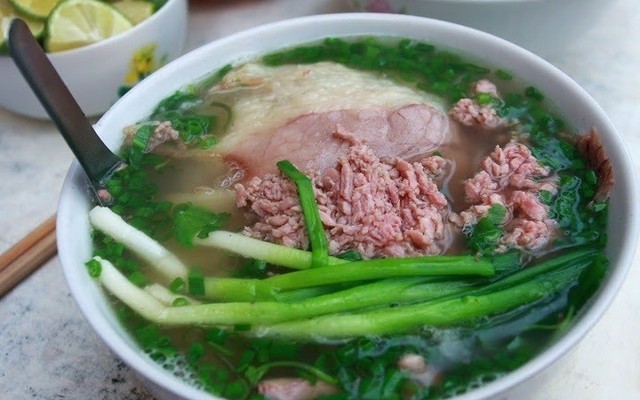 Lâm Hoa Quán - Phở Bò & Phở Gà