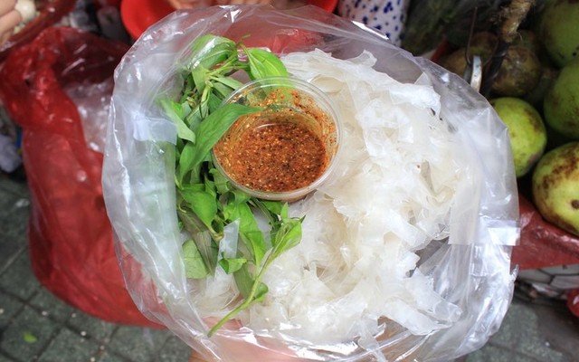 Quán Bánh Tráng Trộn Nhai Nhốp Nhép - Cư Xá Hưng Phú