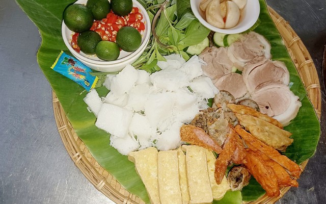 Bún Đậu Mắm Tôm Tri Kỷ - Bún Đậu & Cơm Chiên