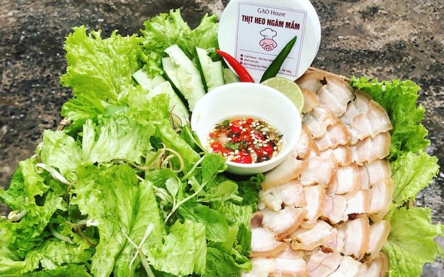 Gạo House - Thịt Heo Ngâm Mắm & Bánh Tráng Cuốn Thịt Heo