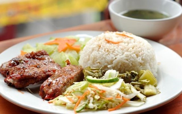Quán Cơm A Ngon - Tú Mỡ