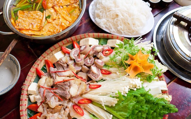 Quán Ăn Ngon Ngoan Bùi - Lẩu & Các Món Nhậu - Mỹ Đình