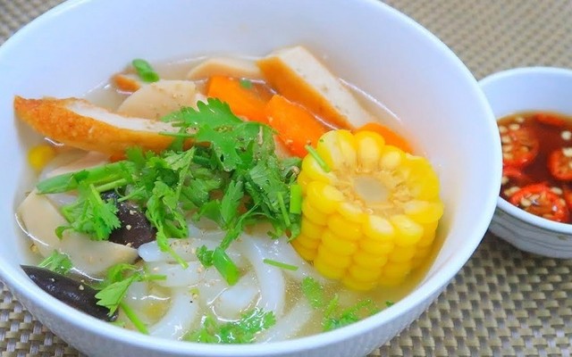 Quán Ngân Pleiku - Bánh Canh & Mì Quảng