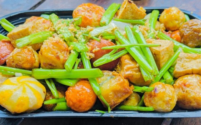 Tường Vi - Cá Viên Chiên, Ăn Vặt & Mì Trộn Xiên Que