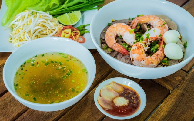 Út Liên - Hủ Tiếu Khô & Bánh Canh Bột Gạo