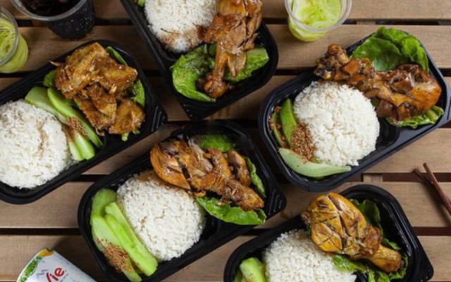 Cơm Gà Bắc Kinh - Đình Thôn