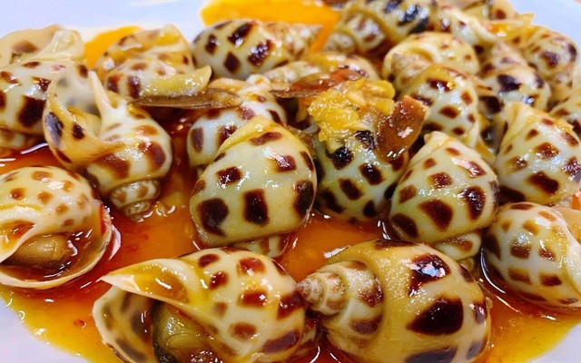 Quán 2 Rãnh - Ốc & Hải Sản