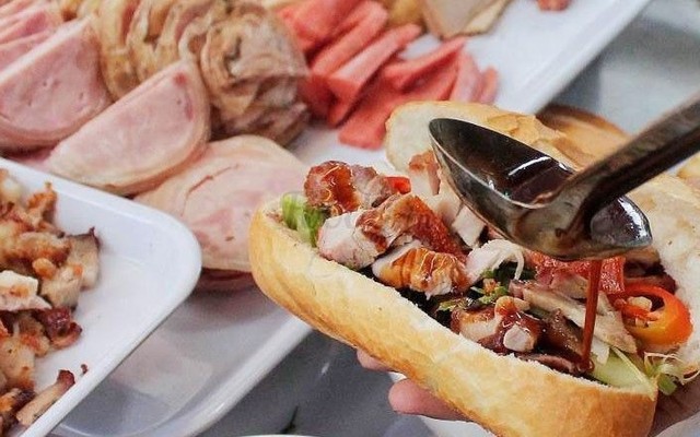 Bánh Mì Ông Chuột - Âu Cơ