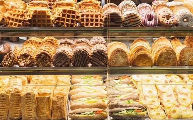 Cat House Bakery - Bánh Bông Lan & Cheese Cake - Tôn Thất Hiệp