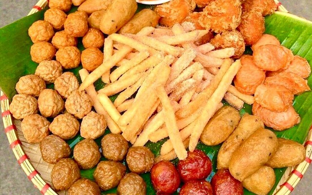 Tin Tin - Gà Rán, Mỳ Sốt Cay Ngọt & Đồ Ăn Vặt - Khu Tập Thể Kim Liên